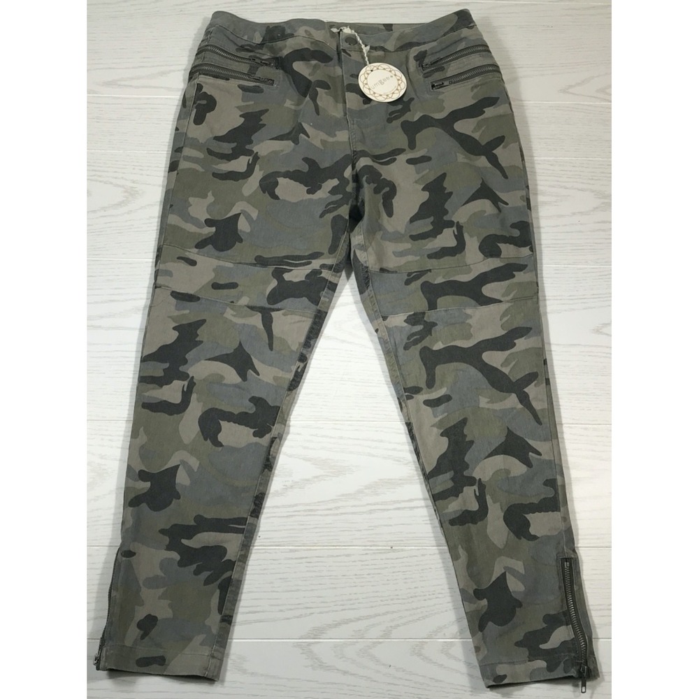 Umgee Camo Ankle Zip Pants Women 1X Slim Fit High Rise Stretch Military New